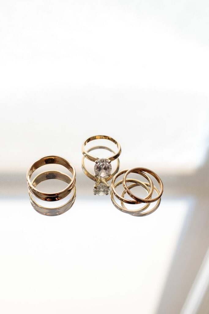 Sparkling engagement ring and wedding bands