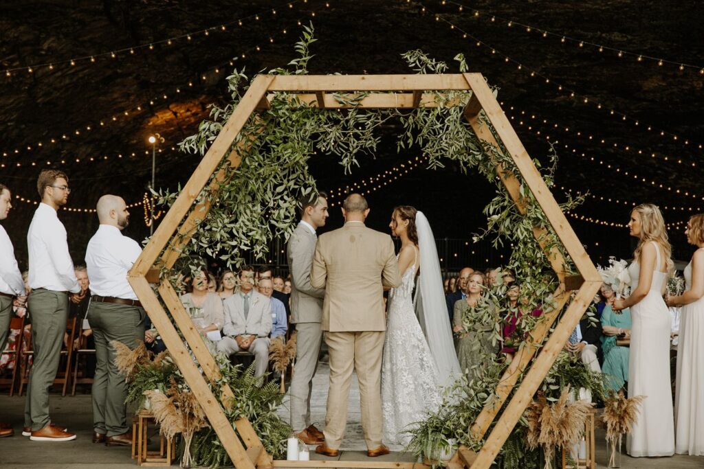 Wedding ceremony in Nashville, TN