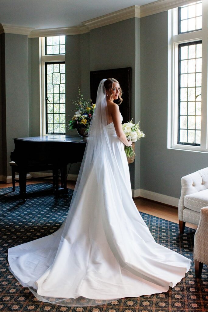 Bride wedding dress
